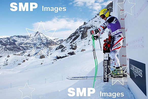 2013 FIS Womens Downhill Skiing Val d Isere Dec 18th