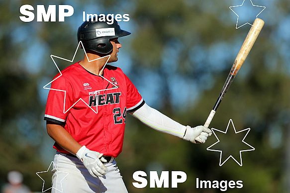 Sam Kennelly of the Perth Heat PHOTO: James Worsfold / SMP IMAGES / Baseball Australia | Action from the Australian Baseball League 2019/20 Round 2 clash between the Perth Heat v Canberra Cavalry played at Perth Harley-Davidson ballpark, Perth, Weste