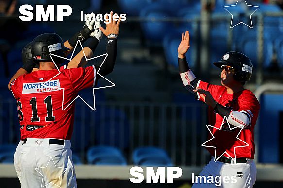 Perth heat celebrate runs on the board in the 5th inning PHOTO: James Worsfold / SMP IMAGES / Baseball Australia | Action from the Australian Baseball League 2019/20 Round 2 clash between the Perth Heat v Canberra Cavalry played at Perth Harley-David