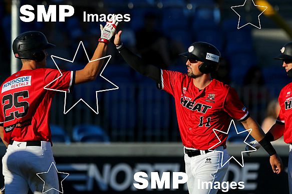 Perth heat celebrate runs on the board in the 5th inning PHOTO: James Worsfold / SMP IMAGES / Baseball Australia | Action from the Australian Baseball League 2019/20 Round 2 clash between the Perth Heat v Canberra Cavalry played at Perth Harley-David