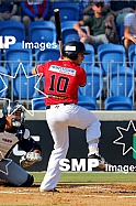Alex Hall of the Perth Heat Photo: James Worsfold / SMP IMAGES / Baseball Australia | Action from the Australian Baseball League 2019/20 Round 4 clash between the Perth Heat v Geelong Korea played at Perth Harley-Davidson ballpark, Perth