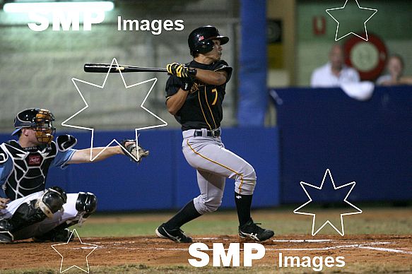 26-11-2010 AUSTRALIAN BASEBALL LEAGUE . SYDNEY BLUE SOX,  V  BRISBANE BANDITS,  VENUE BLACKTOWN OLYMPIC STADIUM .PHOTOGRAPHER NEIL EGERTON SMP IMAGES