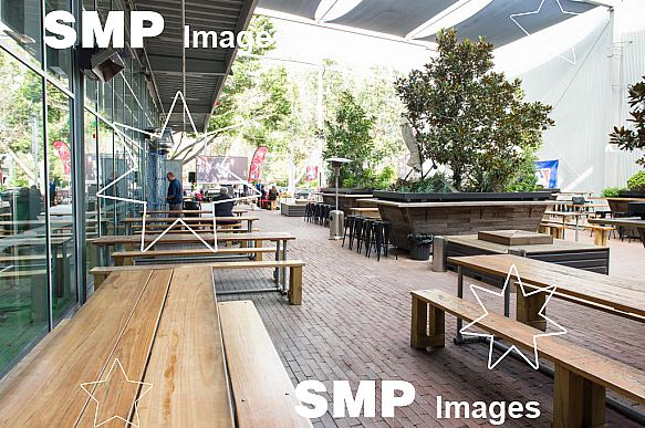 Major League Baseball Opening Week Watch Party, Rocks Brewing Company, Sydney, 9 April 2015. (Andy Cheung/SMP Images 2015)