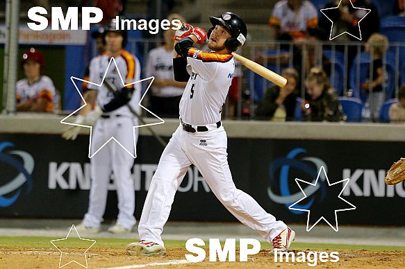 Jesse Williams of the Perth Heat  PHOTO: James Worsfold / SMP IMAGES / Baseball Australia | Action from the Australian Baseball League 2019/20 Round 2 clash between the Perth Heat v Canberra Cavalry played at Perth Harley-Davidson ballpark, Perth, We