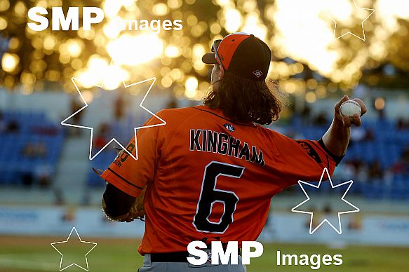 pre game entrances and anthem PHOTO: James Worsfold / SMP IMAGES / Baseball Australia | Action from the Australian Baseball League 2019/20 Round 2 clash between the Perth Heat v Canberra Cavalry played at Perth Harley-Davidson ballpark, Perth, Wester