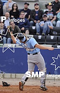 Sydney BlueSox Pat Maat takes a catch during Game 4 of RoundAustralian Baseball League 5.